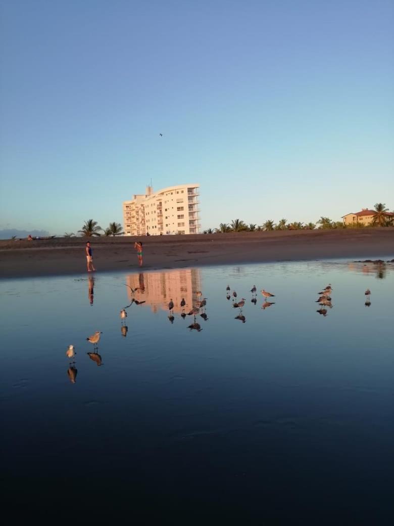 Playa La Barqueta , Las Olas Tower Front David Exterior foto